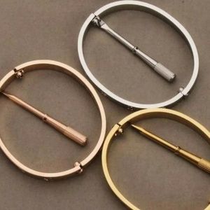 ScrewOn Cuff Gold Mosaic Dainty Encrusted Bracelet